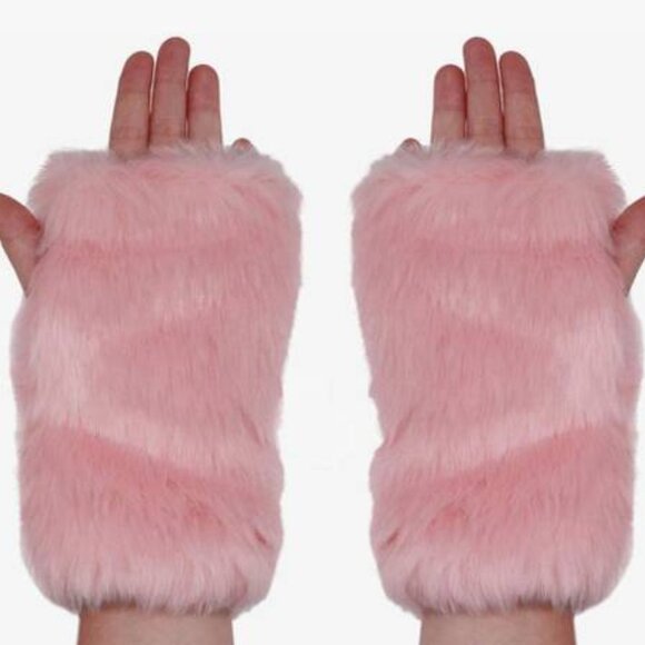 New PINK WINTER COAT, FAUX FURRY MITTENS, GLOVES & SCARF * ALL NEW! - Picture 8 of 11